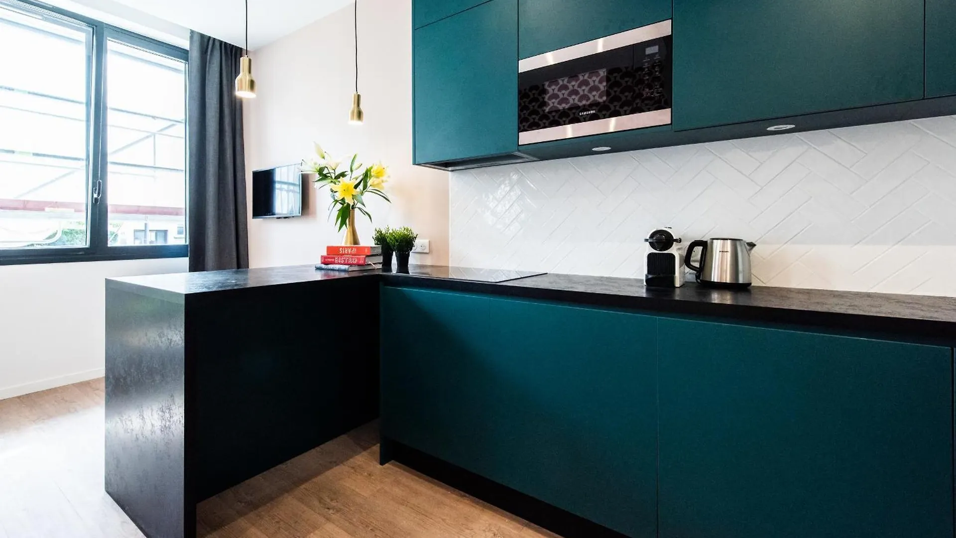 Aparthotel Yays Paris By Numa 4*