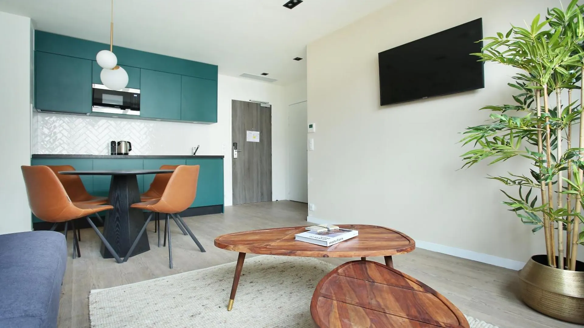 Yays Paris By Numa Aparthotel 4*