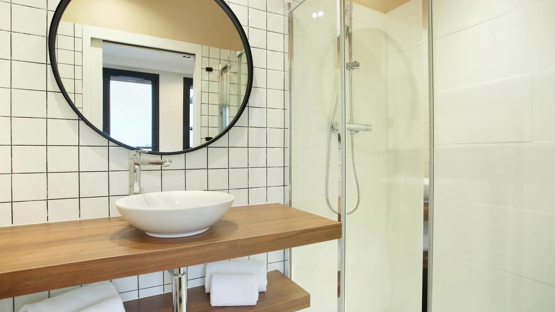 Yays Paris By Numa 4*