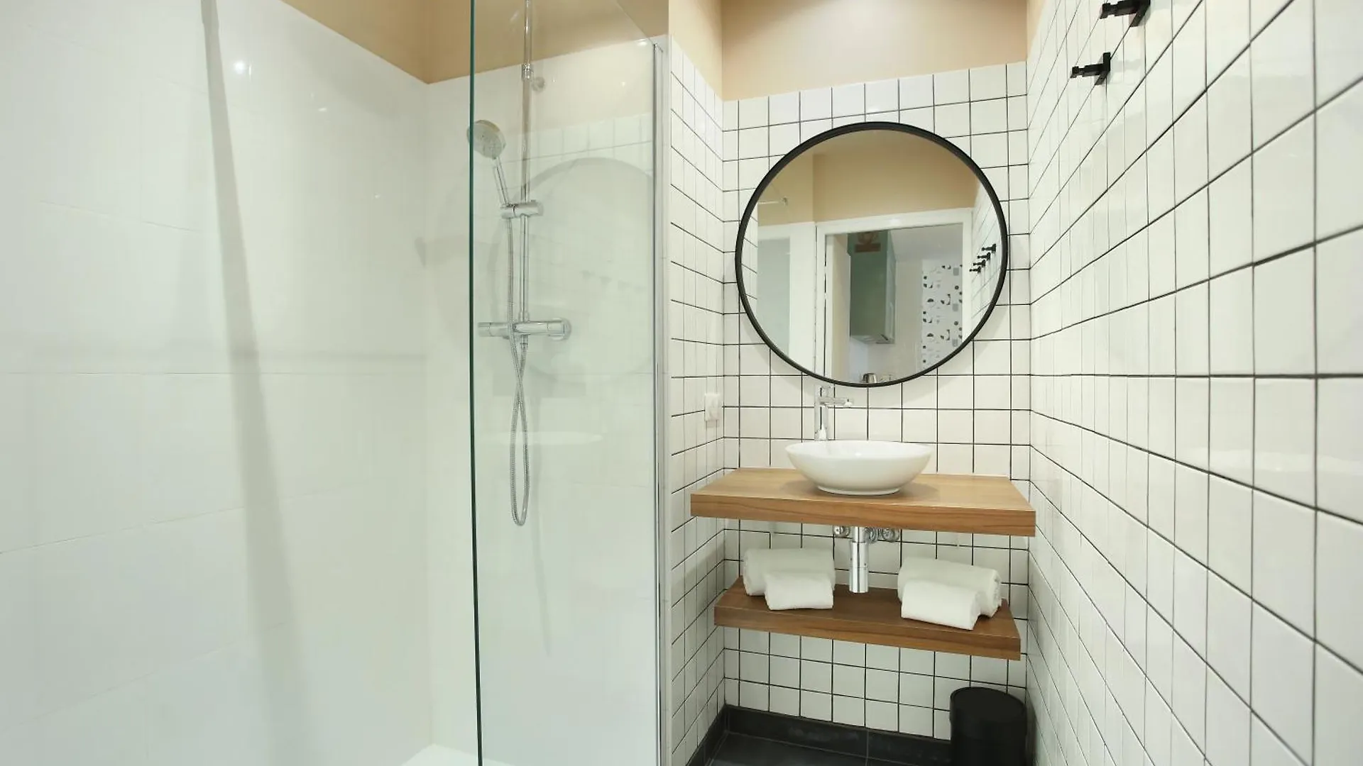 Yays Paris By Numa Aparthotel 4*