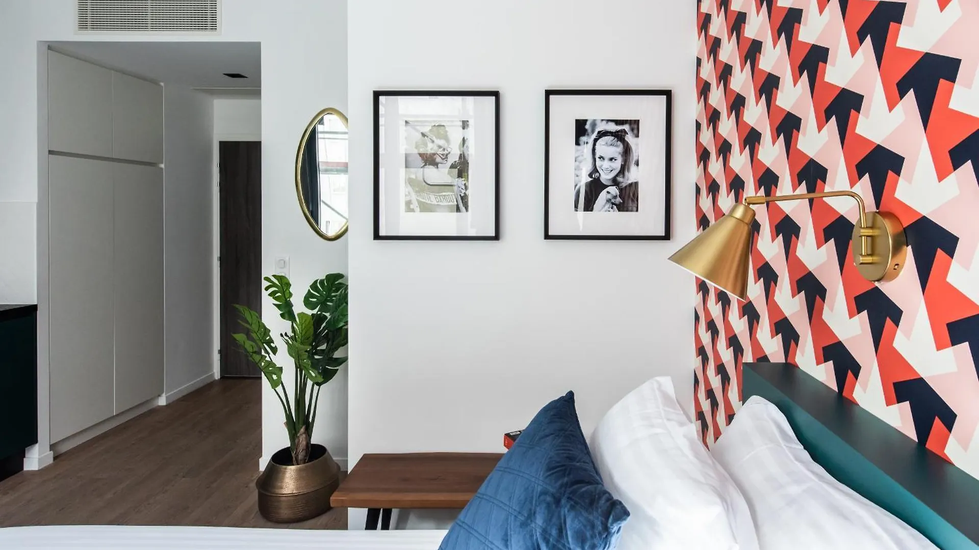 Aparthotel Yays Paris By Numa 4*